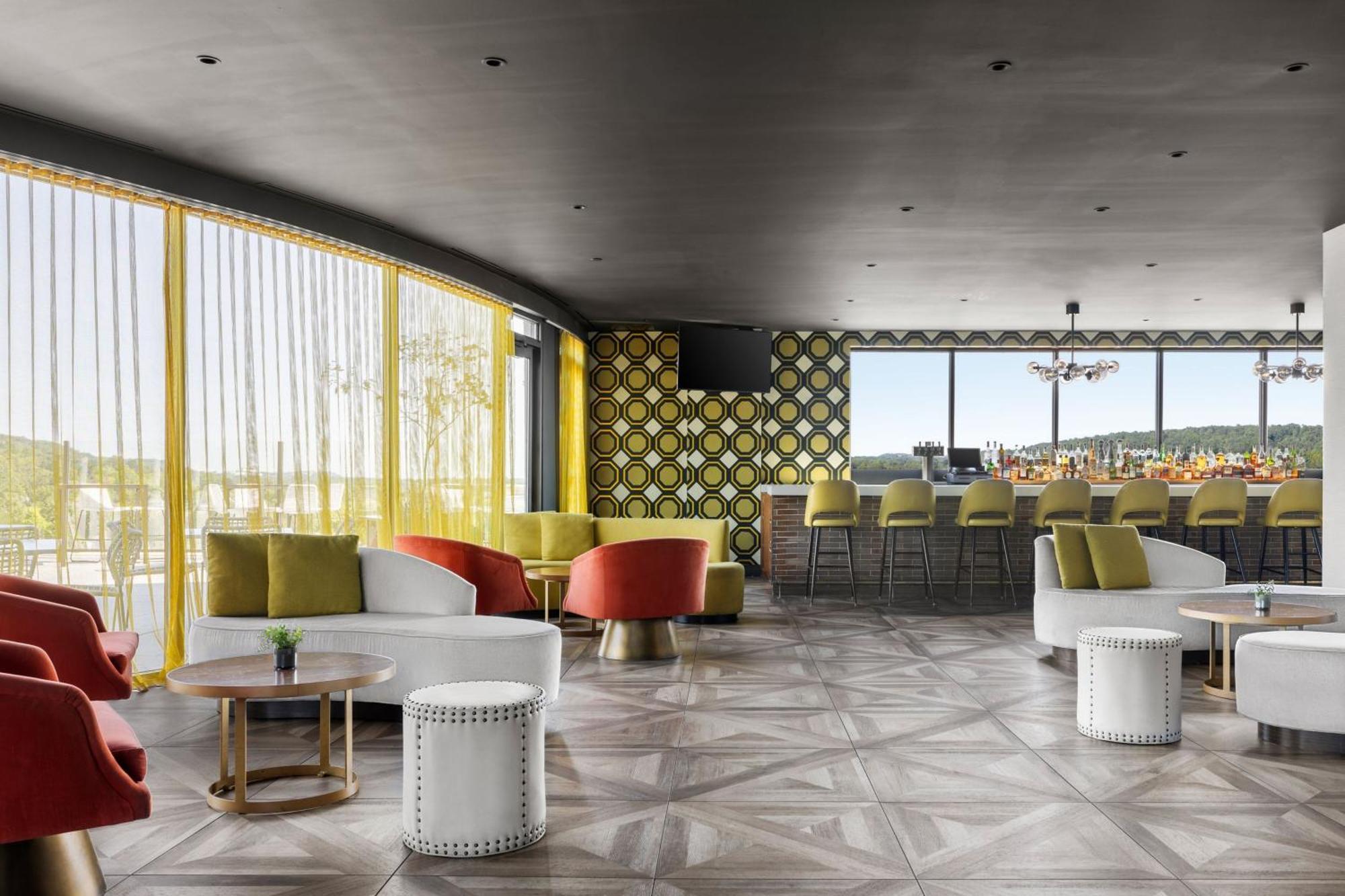 The Mc, Autograph Collection 4* Montclair