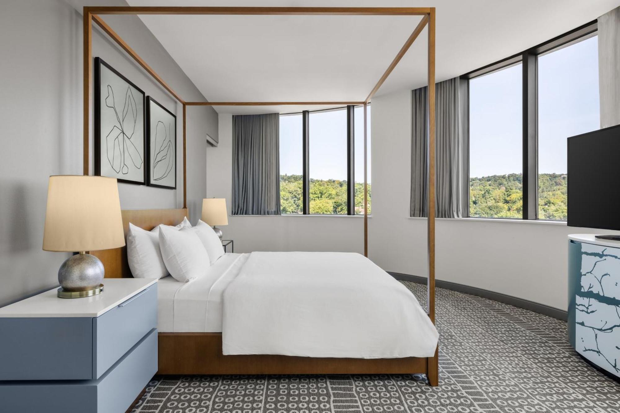 The Mc, Autograph Collection Hotel 4*